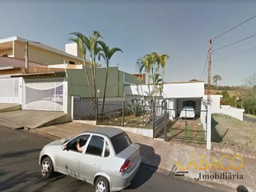 Foto 1 de Casa com 2 Quartos à venda, 100m² em Vila Rancho Velho, São Carlos