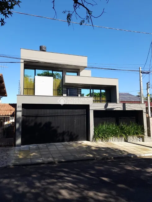 Foto 1 de Casa com 3 Quartos à venda, 311m² em Guarani, Novo Hamburgo