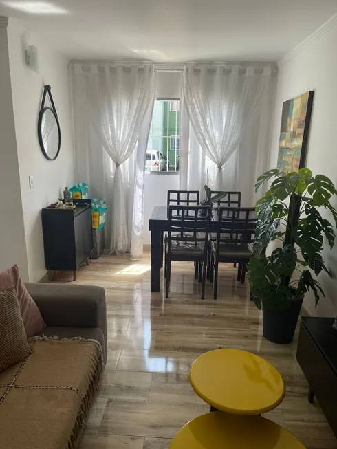 Foto 1 de Apartamento com 2 Quartos à venda, 50m² em Parque Pinheiros, Taboão da Serra