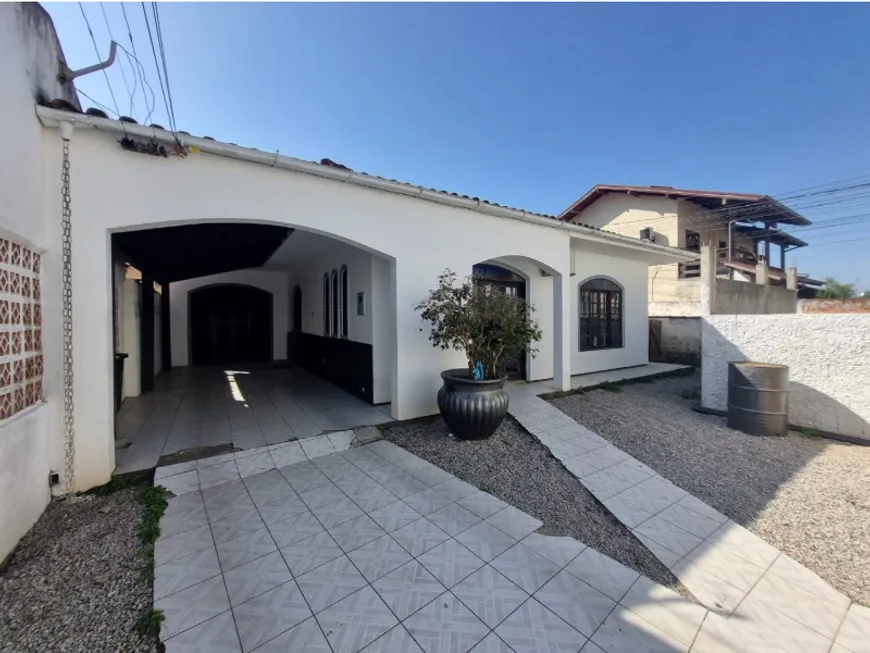 Foto 1 de Casa com 3 Quartos à venda, 220m² em Passa Vinte, Palhoça