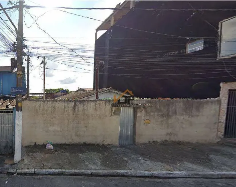 Foto 1 de Casa com 4 Quartos à venda, 182m² em Jardim Clarice, São Paulo