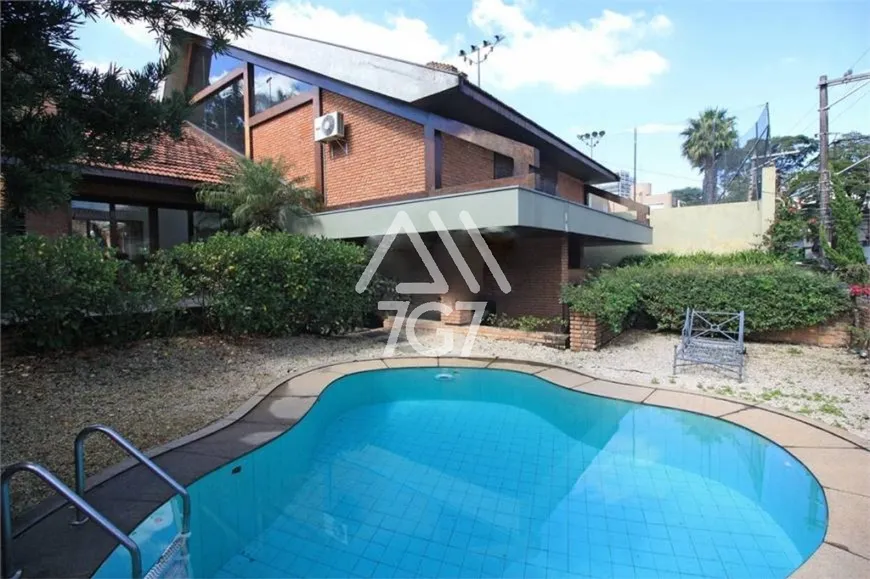 Foto 1 de Casa com 3 Quartos para venda ou aluguel, 479m² em Cidade Jardim, São Paulo