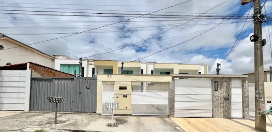 Foto 1 de Casa com 2 Quartos à venda, 136m² em Icaivera, Contagem