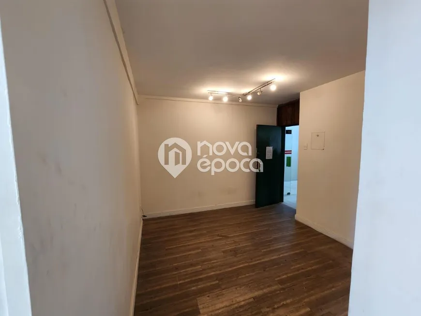 Foto 1 de Sala Comercial com 2 Quartos à venda, 62m² em Centro, Rio de Janeiro