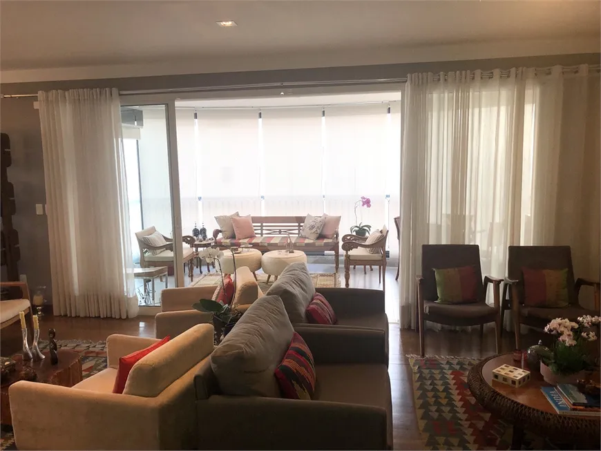 Foto 1 de Apartamento com 4 Quartos à venda, 228m² em Jardim Paulista, São Paulo