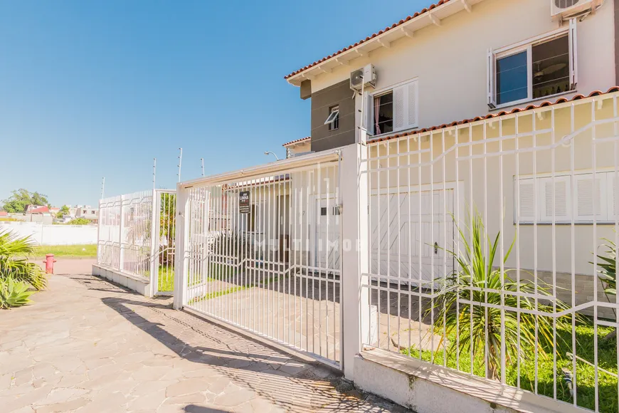 Foto 1 de Casa com 4 Quartos à venda, 264m² em Jardim Planalto, Porto Alegre