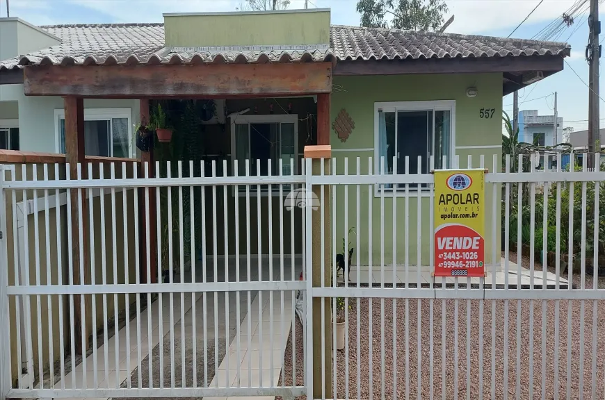 Foto 1 de Casa com 2 Quartos à venda, 57m² em Itapoá , Itapoá