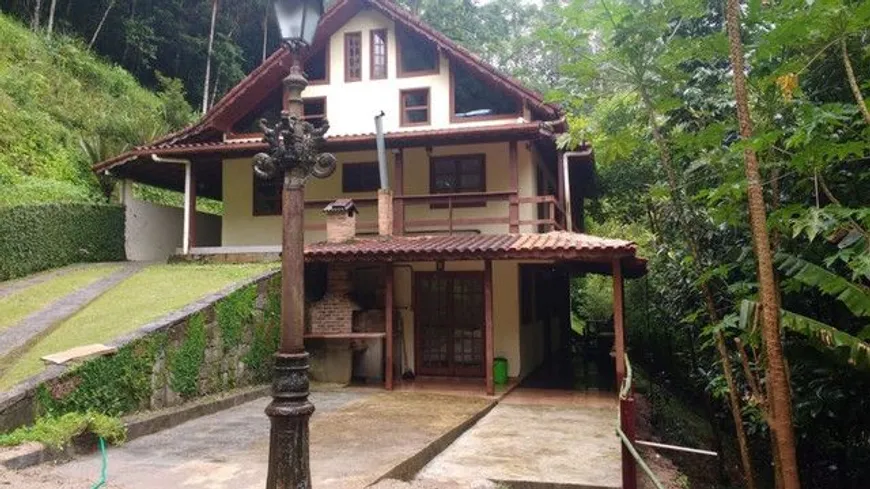 Foto 1 de Fazenda/Sítio à venda, 3000m² em Lumiar, Nova Friburgo