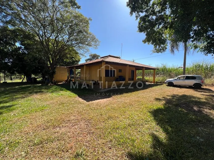 Foto 1 de Fazenda/Sítio com 2 Quartos à venda, 200m² em Bairro do Pinhal, Limeira