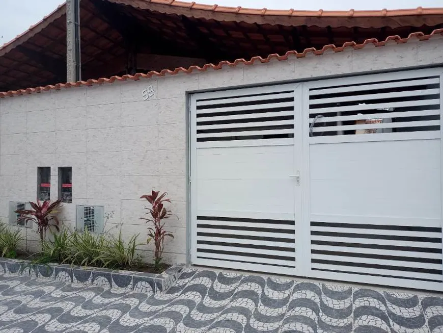Foto 1 de Casa com 2 Quartos à venda, 137m² em Balneário Itaoca, Mongaguá