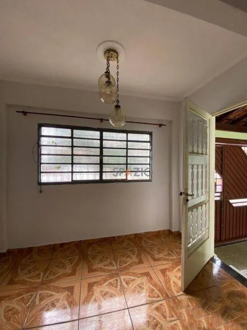 Foto 1 de Casa com 3 Quartos à venda, 180m² em Saude, Rio Claro