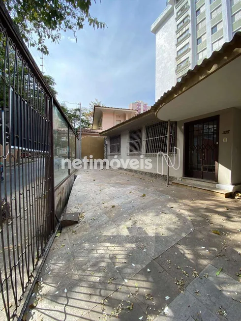 Foto 1 de Casa com 2 Quartos à venda, 185m² em Santo Antônio, Belo Horizonte