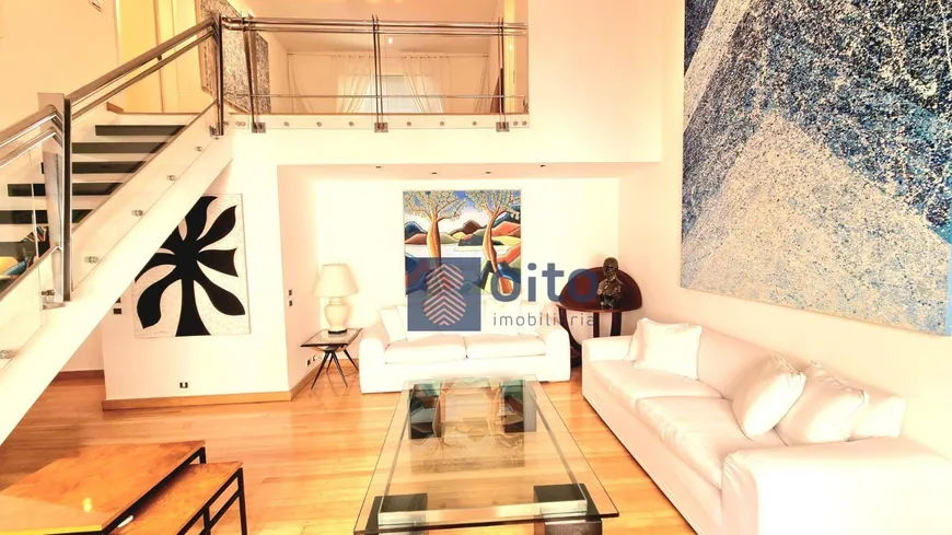 Foto 1 de Apartamento com 3 Quartos à venda, 210m² em Jardim América, São Paulo