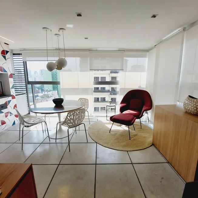 Foto 1 de Apartamento com 1 Quarto para venda ou aluguel, 66m² em Pinheiros, São Paulo