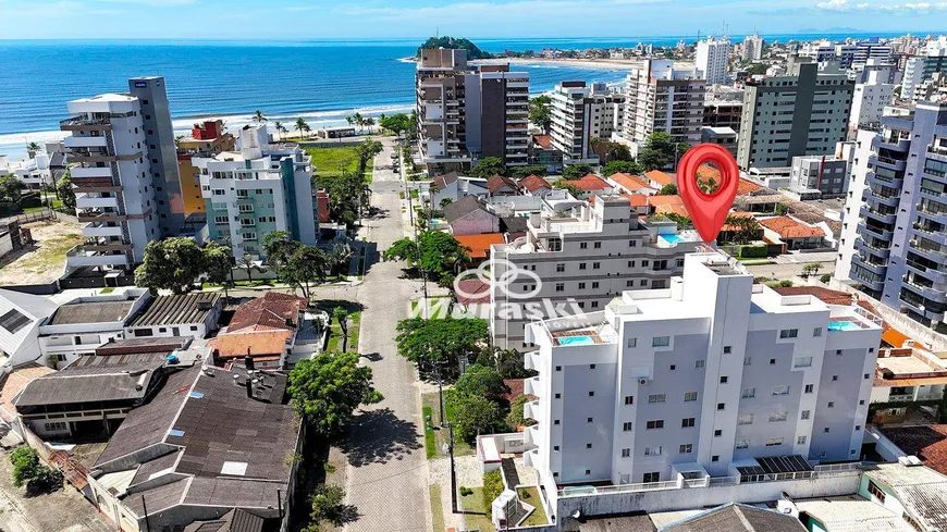Foto 1 de Apartamento com 3 Quartos à venda, 176m² em Centro, Guaratuba