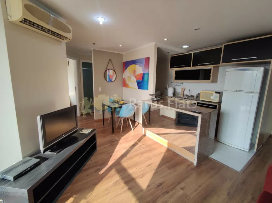 Foto 1 de Flat com 2 Quartos para alugar, 54m² em Vila Olímpia, São Paulo