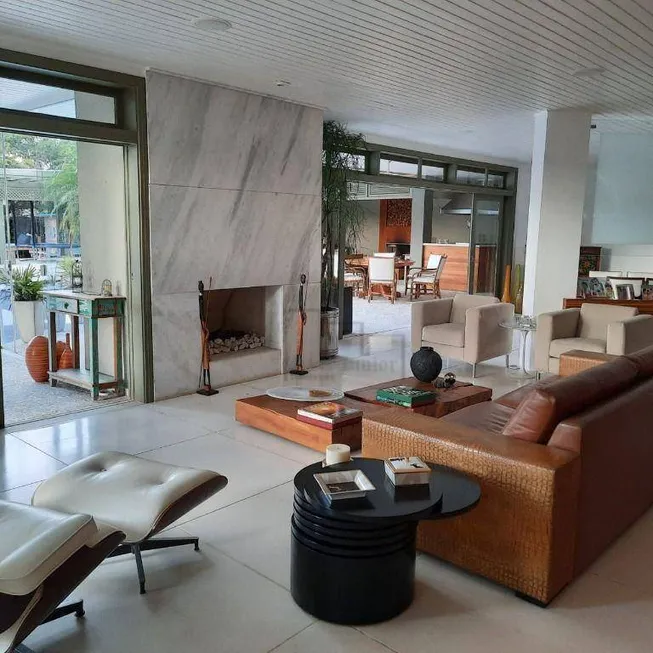 Foto 1 de Casa de Condomínio com 4 Quartos à venda, 689m² em Vivendas do Lago, Sorocaba