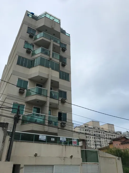 Foto 1 de Apartamento com 2 Quartos à venda, 85m² em Granja dos Cavaleiros, Macaé