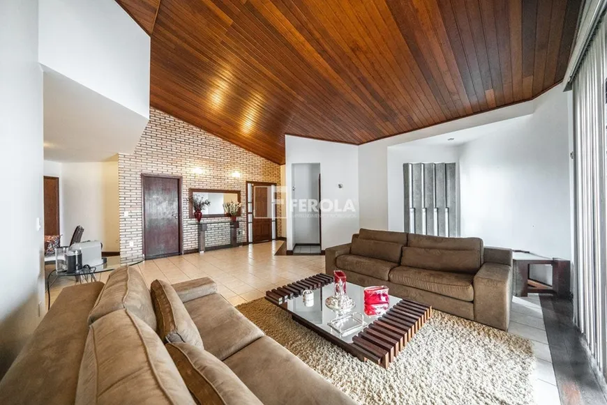 Foto 1 de Apartamento com 5 Quartos à venda, 345m² em Lago Norte, Brasília