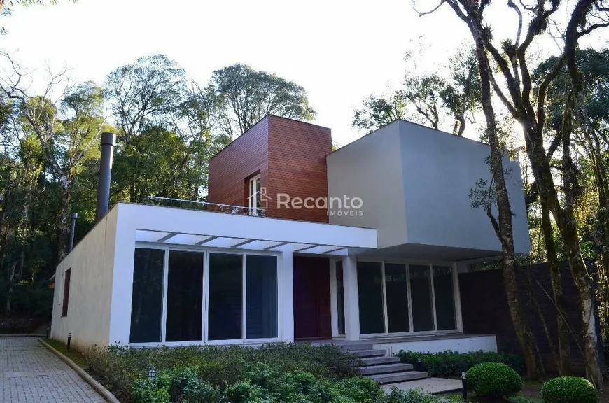 Foto 1 de Casa com 4 Quartos à venda, 402m² em Mato Queimado, Gramado