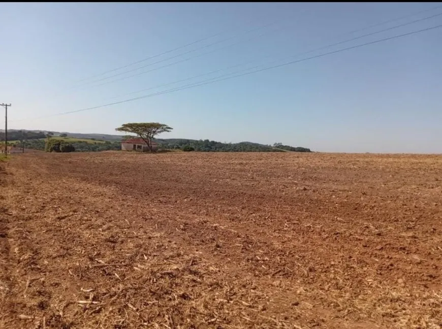 Foto 1 de Fazenda/Sítio com 2 Quartos à venda, 70m² em Zona Rural, São Miguel Arcanjo