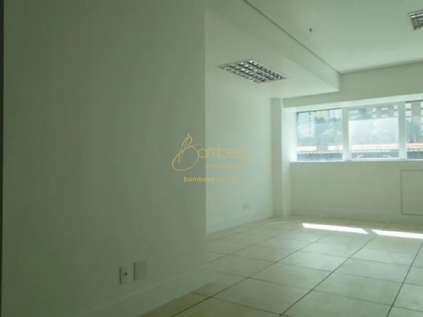 Foto 1 de Imóvel Comercial com 1 Quarto à venda, 44m² em Morumbi, São Paulo