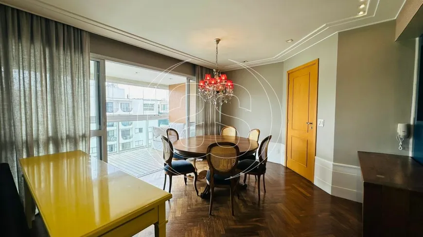 Foto 1 de Apartamento com 2 Quartos à venda, 92m² em Vila Olímpia, São Paulo