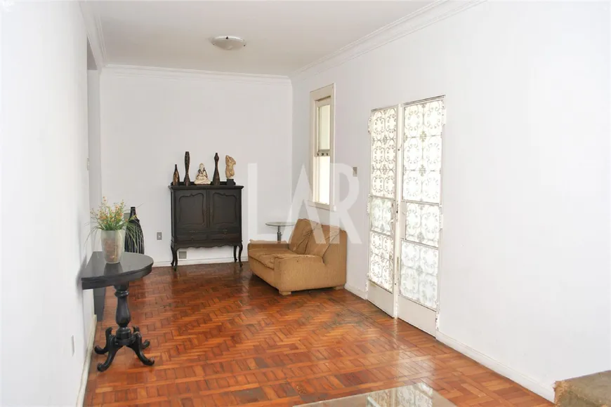 Foto 1 de Casa com 3 Quartos à venda, 255m² em Serra, Belo Horizonte