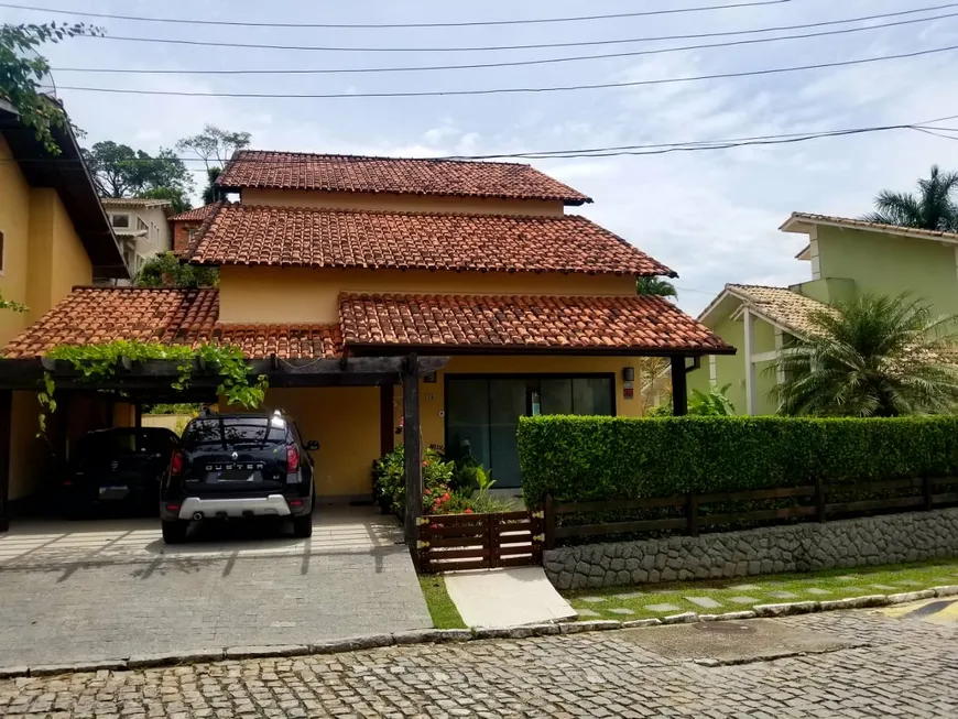 Foto 1 de Casa de Condomínio com 5 Quartos à venda, 250m² em Pendotiba, Niterói