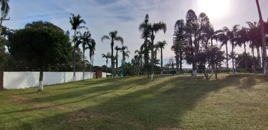Foto 1 de Fazenda/Sítio com 5 Quartos à venda, 10000m² em Jardim Krahe, Viamão