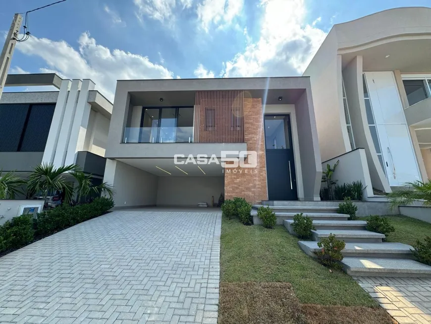 Foto 1 de Casa de Condomínio com 3 Quartos à venda, 242m² em Swiss Park, Campinas