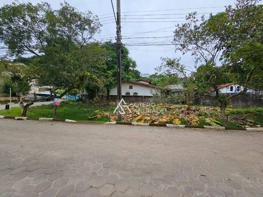 Foto 1 de Lote/Terreno à venda, 253m² em Balneario Copacabana, Caraguatatuba