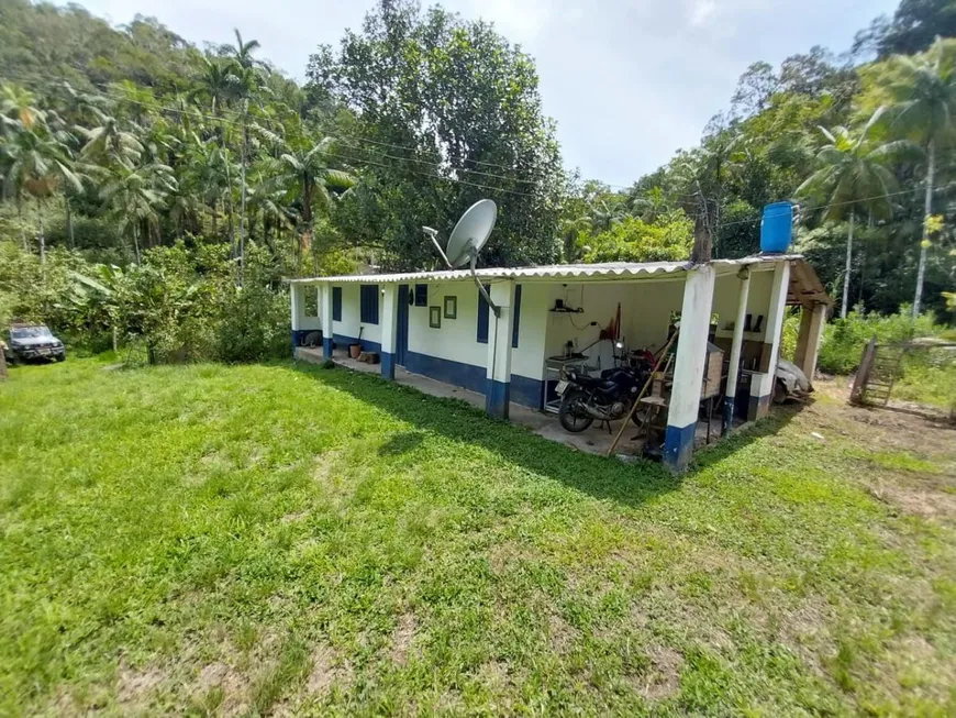 Foto 1 de Fazenda/Sítio com 6 Quartos à venda, 150m² em Miracatu, Miracatu