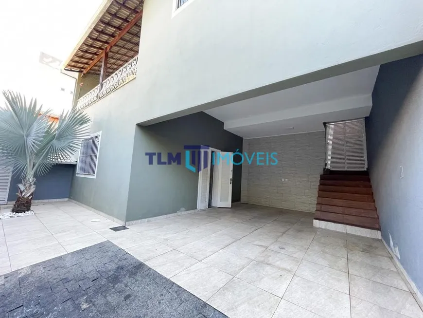 Foto 1 de Casa com 3 Quartos à venda, 625m² em Havaí, Belo Horizonte