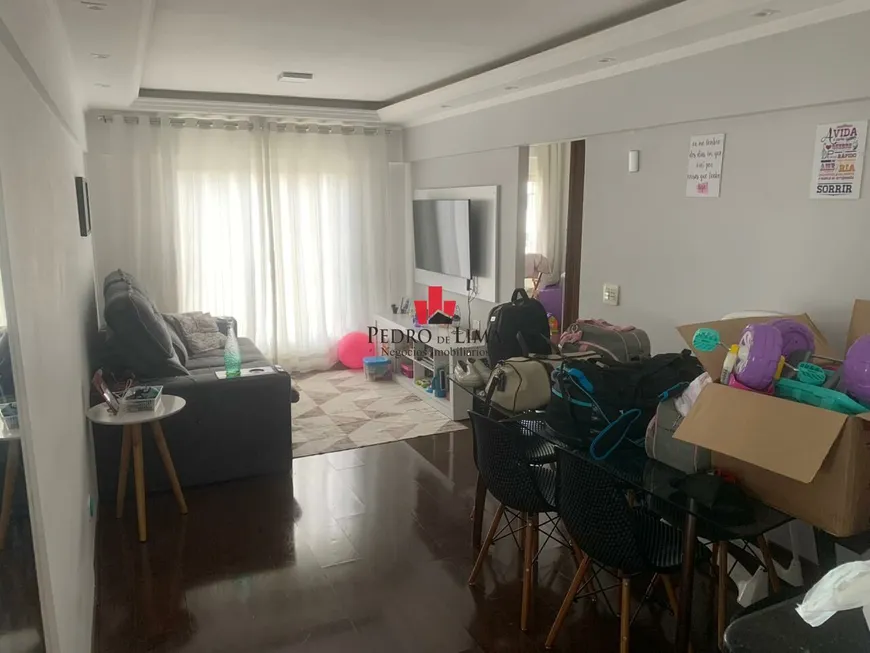 Foto 1 de Apartamento com 2 Quartos à venda, 56m² em Vila Marieta, São Paulo