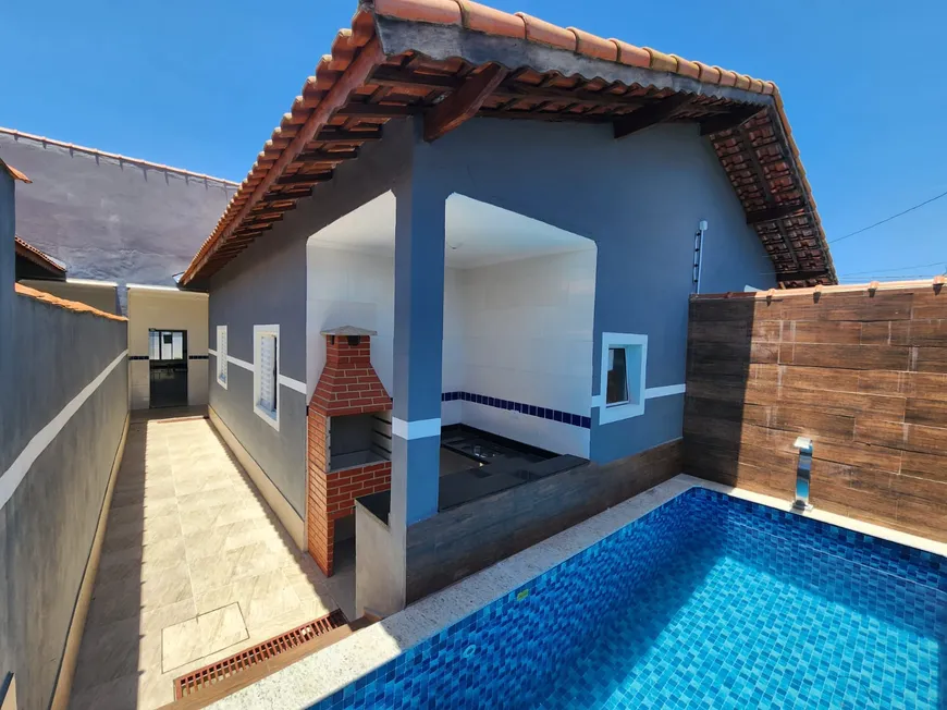 Foto 1 de Casa com 2 Quartos à venda, 69m² em Agenor de Campos, Mongaguá