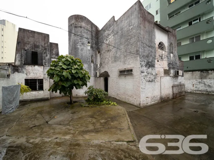 Foto 1 de Sobrado com 3 Quartos à venda, 270m² em Anita Garibaldi, Joinville