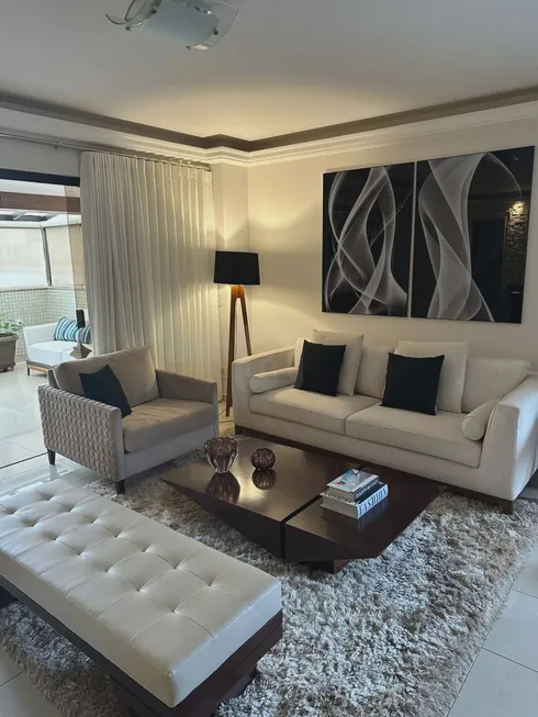 Foto 1 de Apartamento com 3 Quartos à venda, 200m² em Fundinho, Uberlândia