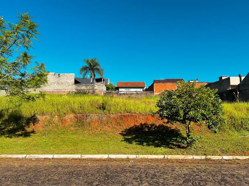 Foto 1 de Lote/Terreno à venda, 300m² em Lago Azul, Estância Velha