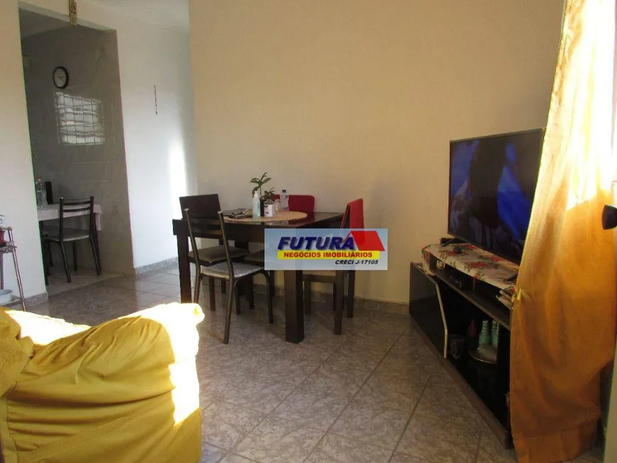 Foto 1 de Apartamento com 2 Quartos à venda, 60m² em Vila Valença, São Vicente