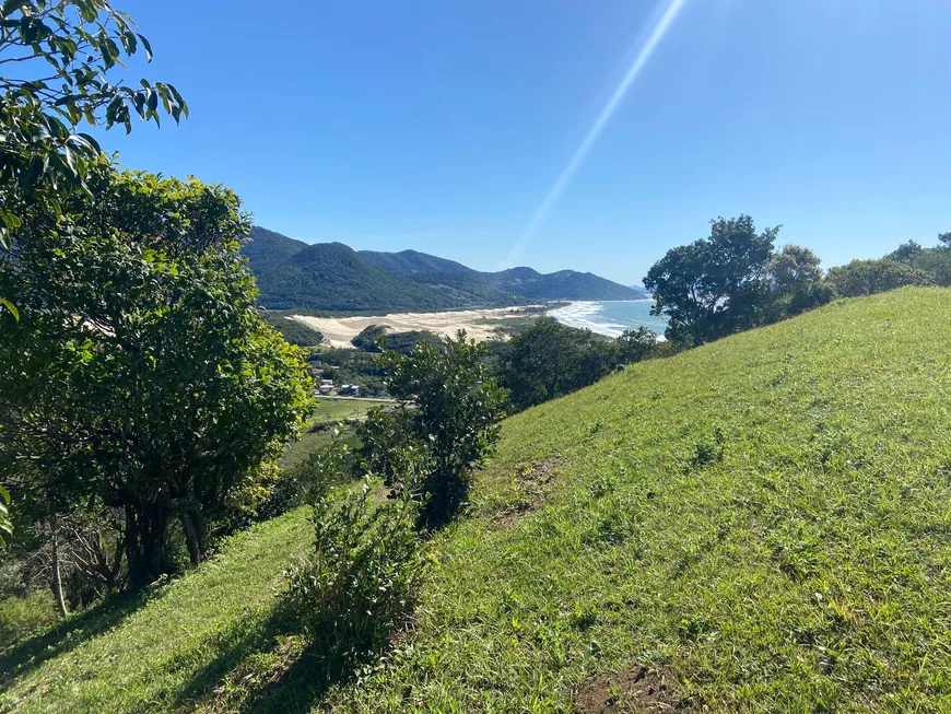 Foto 1 de Lote/Terreno à venda, 2000m² em Morrinhos, Garopaba