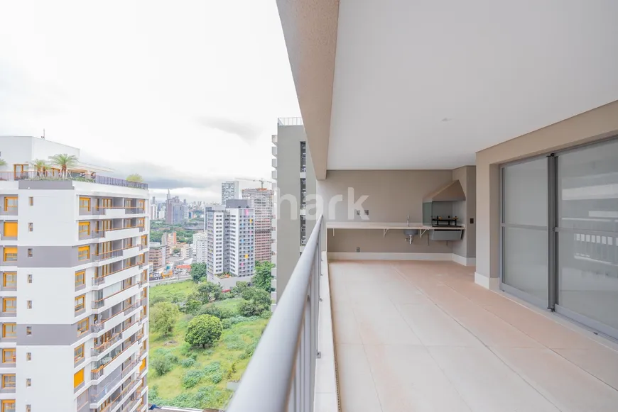 Foto 1 de Apartamento com 3 Quartos à venda, 154m² em Butantã, São Paulo