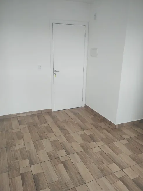 Foto 1 de Apartamento com 2 Quartos para alugar, 45m² em Jardim Utinga, Santo André