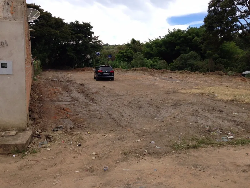 Foto 1 de Lote/Terreno à venda, 429m² em Rio das Mortes, São João Del Rei