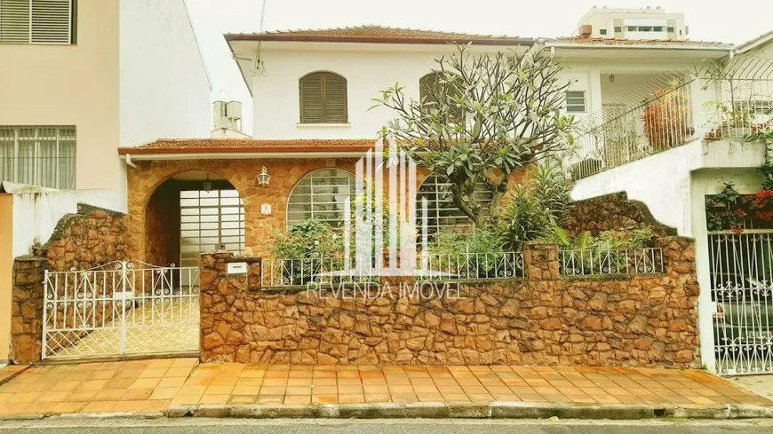 Foto 1 de Sobrado com 4 Quartos à venda, 200m² em Mirandópolis, São Paulo