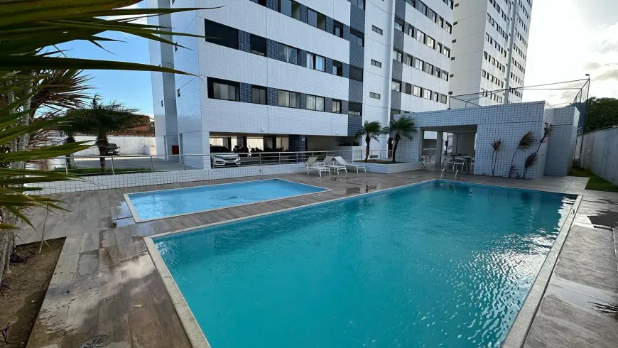 Foto 1 de Apartamento com 2 Quartos à venda, 53m² em Barro Duro, Maceió