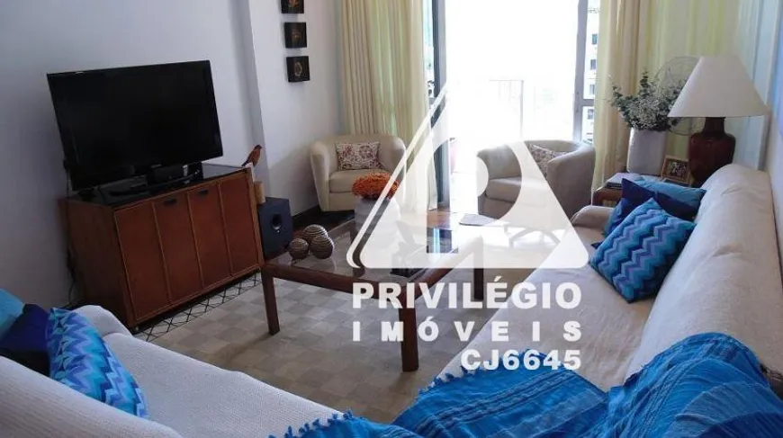 Foto 1 de Apartamento com 4 Quartos à venda, 134m² em Lagoa, Rio de Janeiro