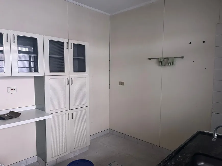 Foto 1 de Casa com 2 Quartos para alugar, 40m² em Jardim Peri, São Paulo