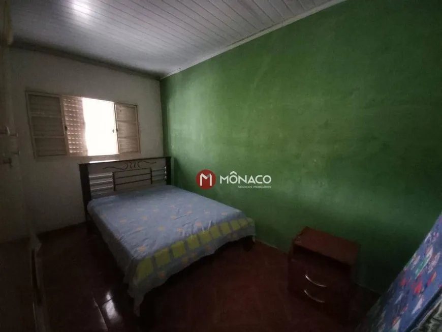 Foto 1 de Sobrado com 4 Quartos à venda, 134m² em Jardim Montecatini, Londrina