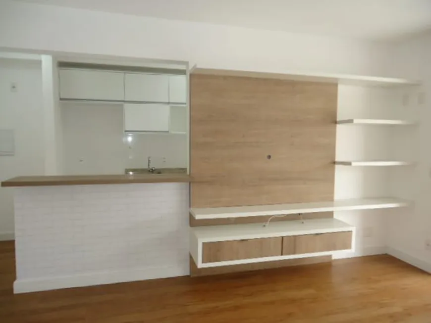 Foto 1 de Apartamento com 2 Quartos para alugar, 66m² em Vila Ipojuca, São Paulo